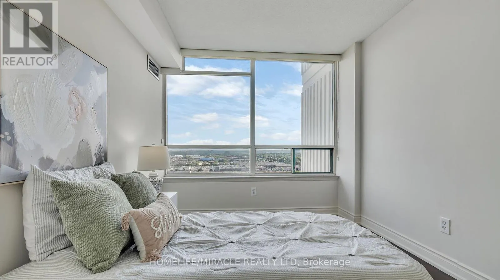 2009 - 550 WEBB DRIVE