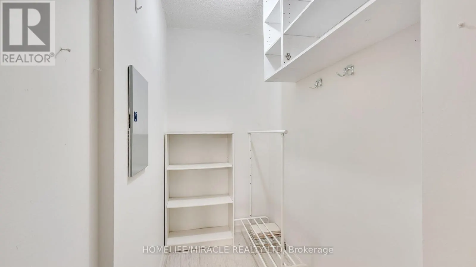 2009 - 550 WEBB DRIVE