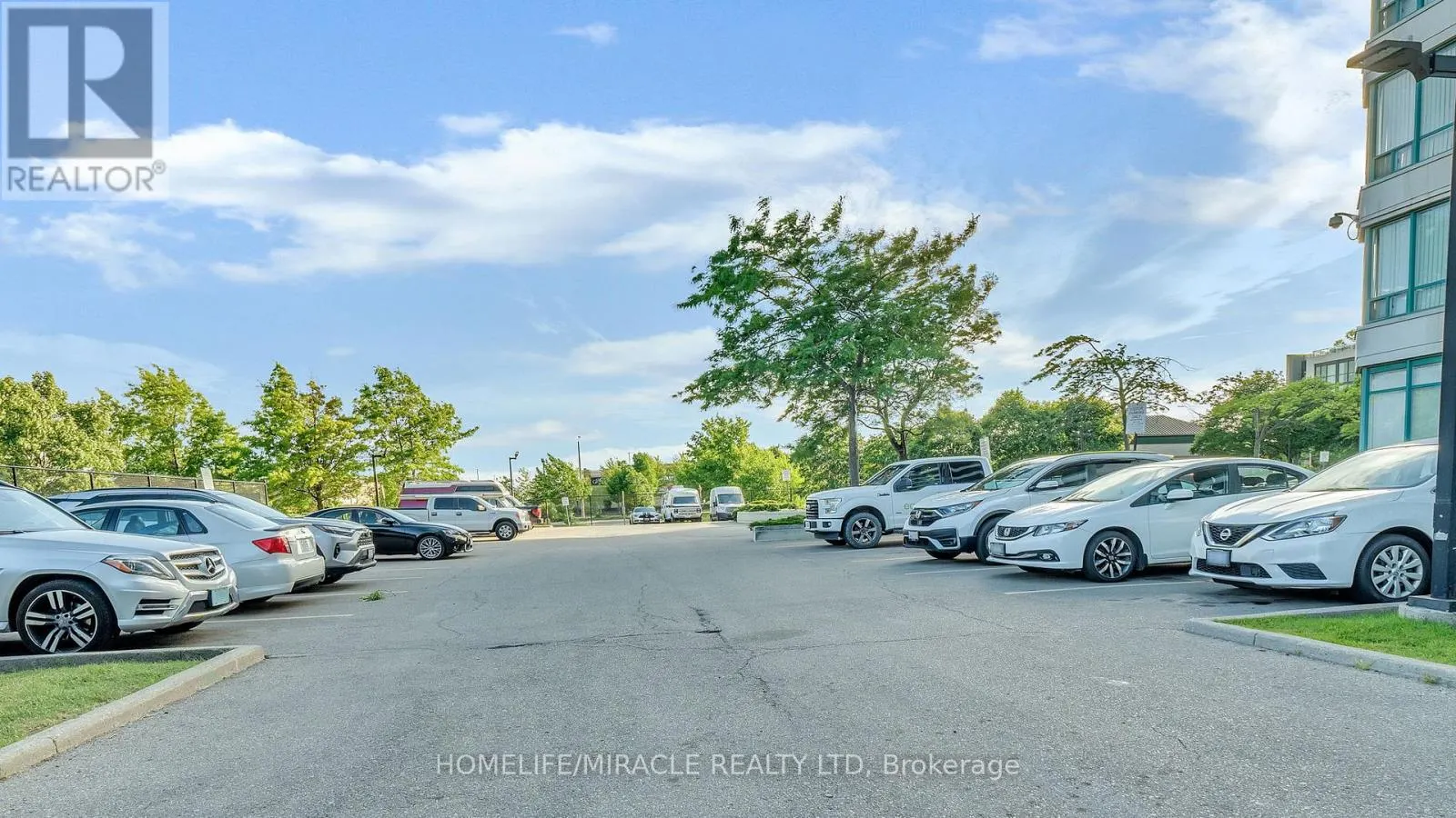 2009 - 550 WEBB DRIVE