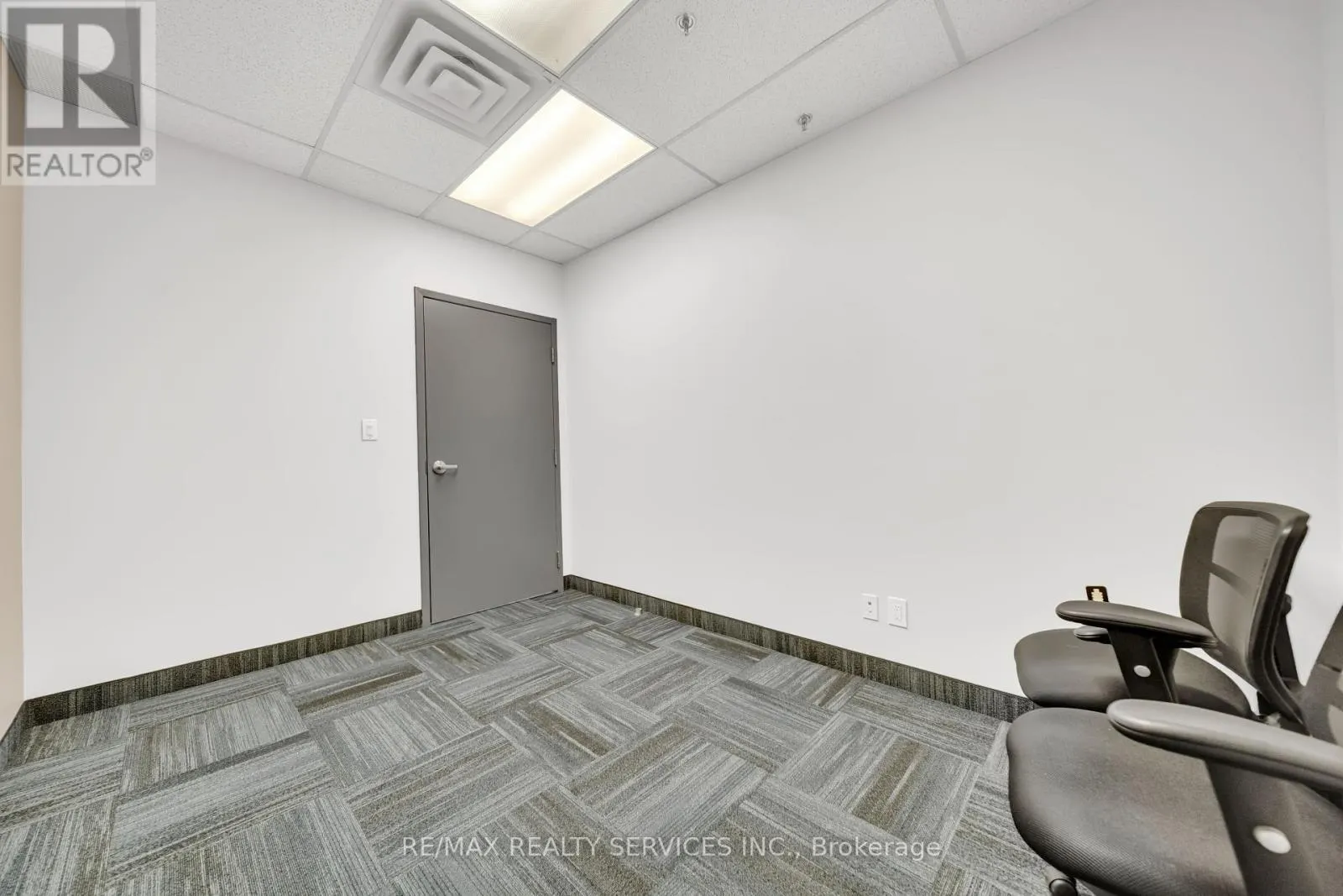 213 - 6660 KENNEDY ROAD