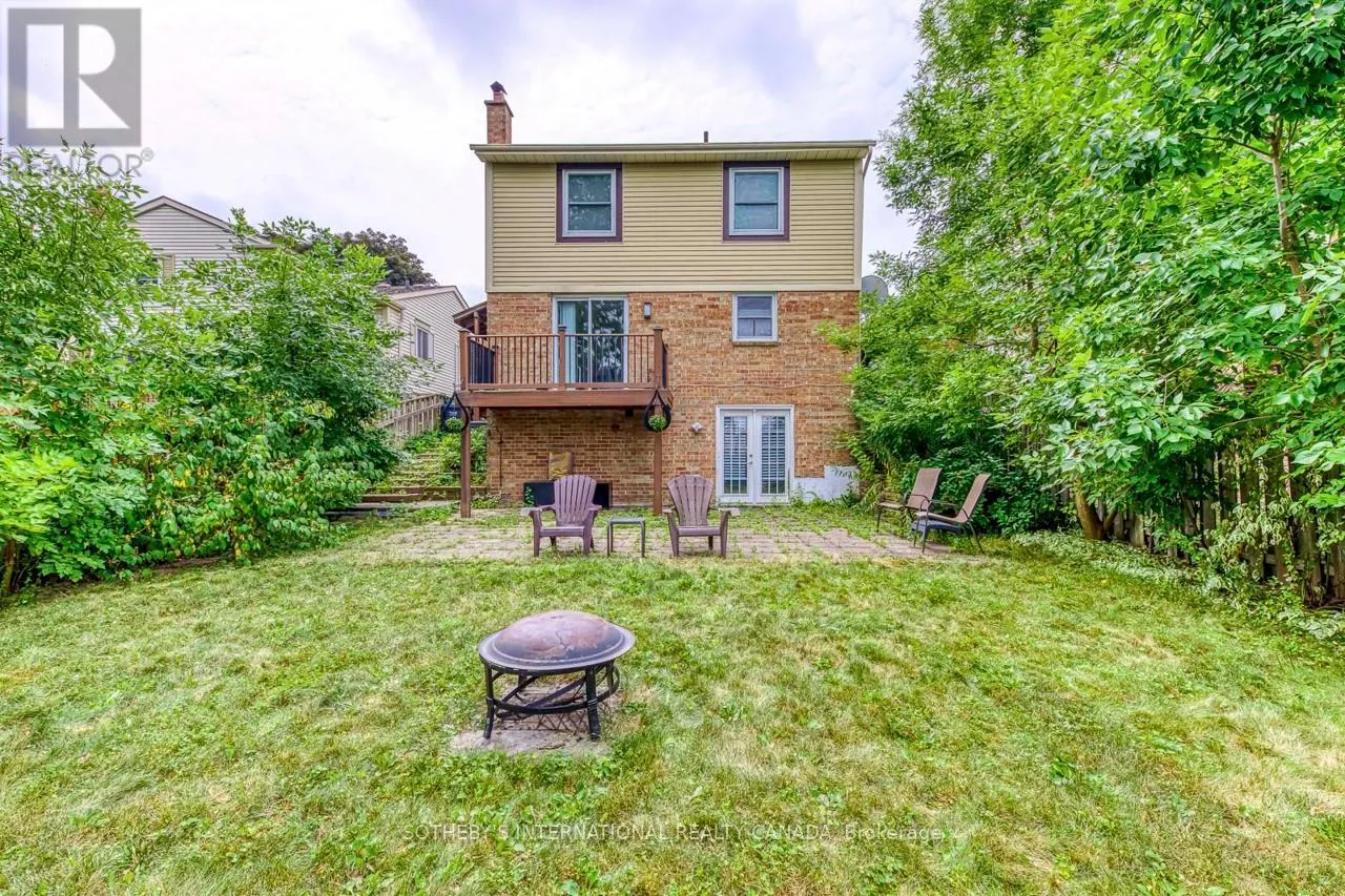 UPPER - 4203 WHEELWRIGHT CRESCENT