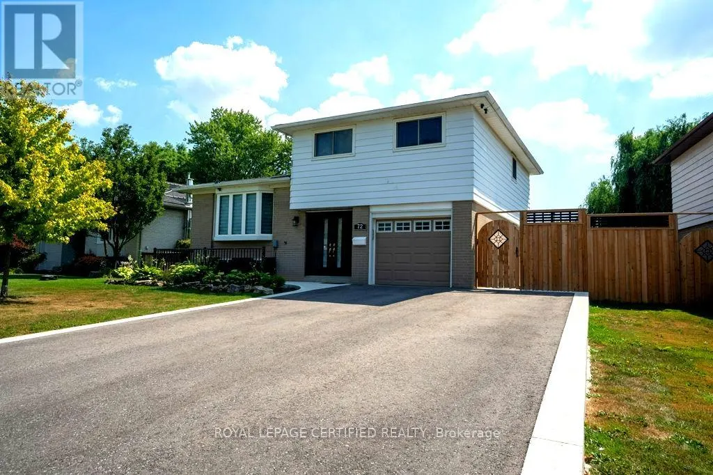 72 FERNDALE CRESCENT