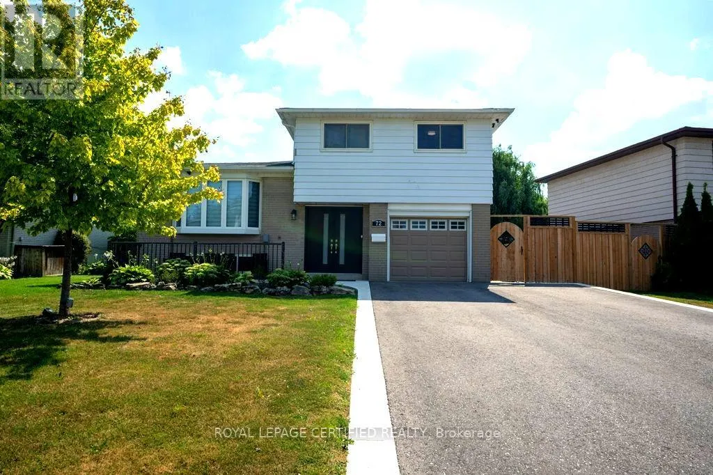 72 FERNDALE CRESCENT