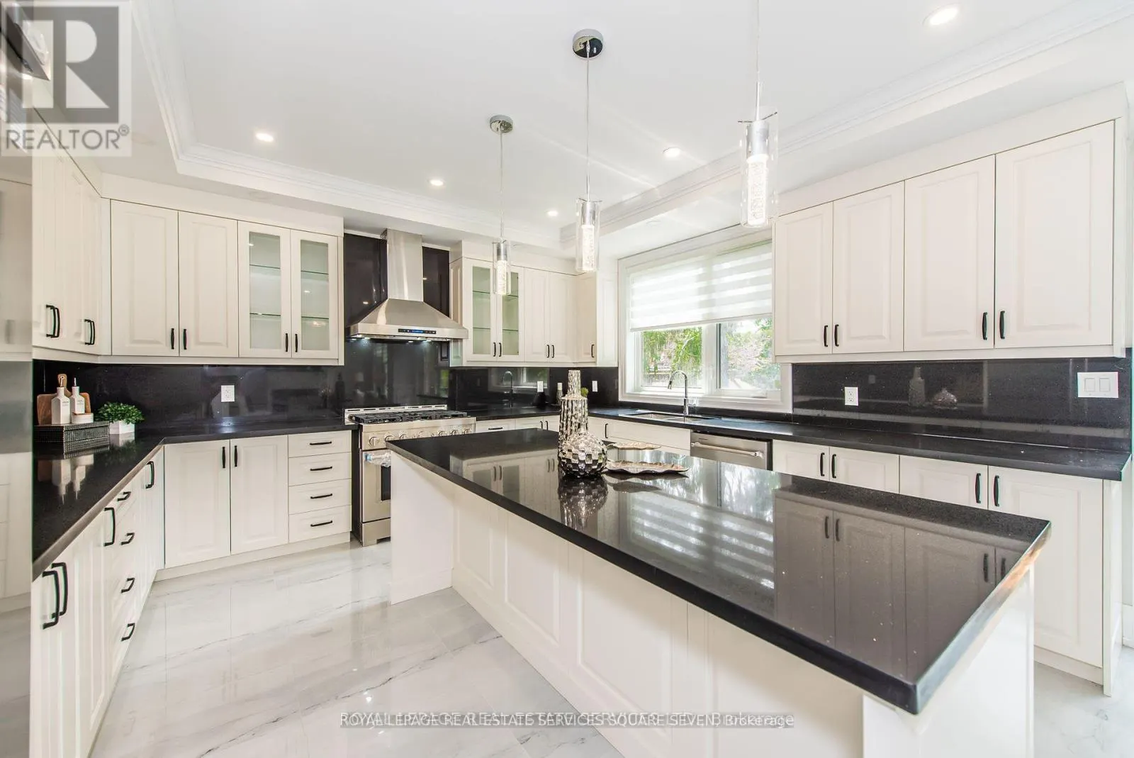 1204 ARGREEN ROAD