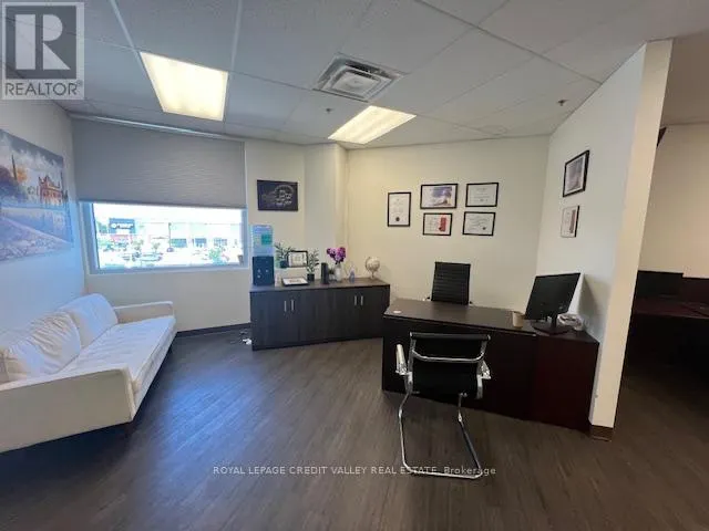 301 - 1 GATEWAY BOULEVARD