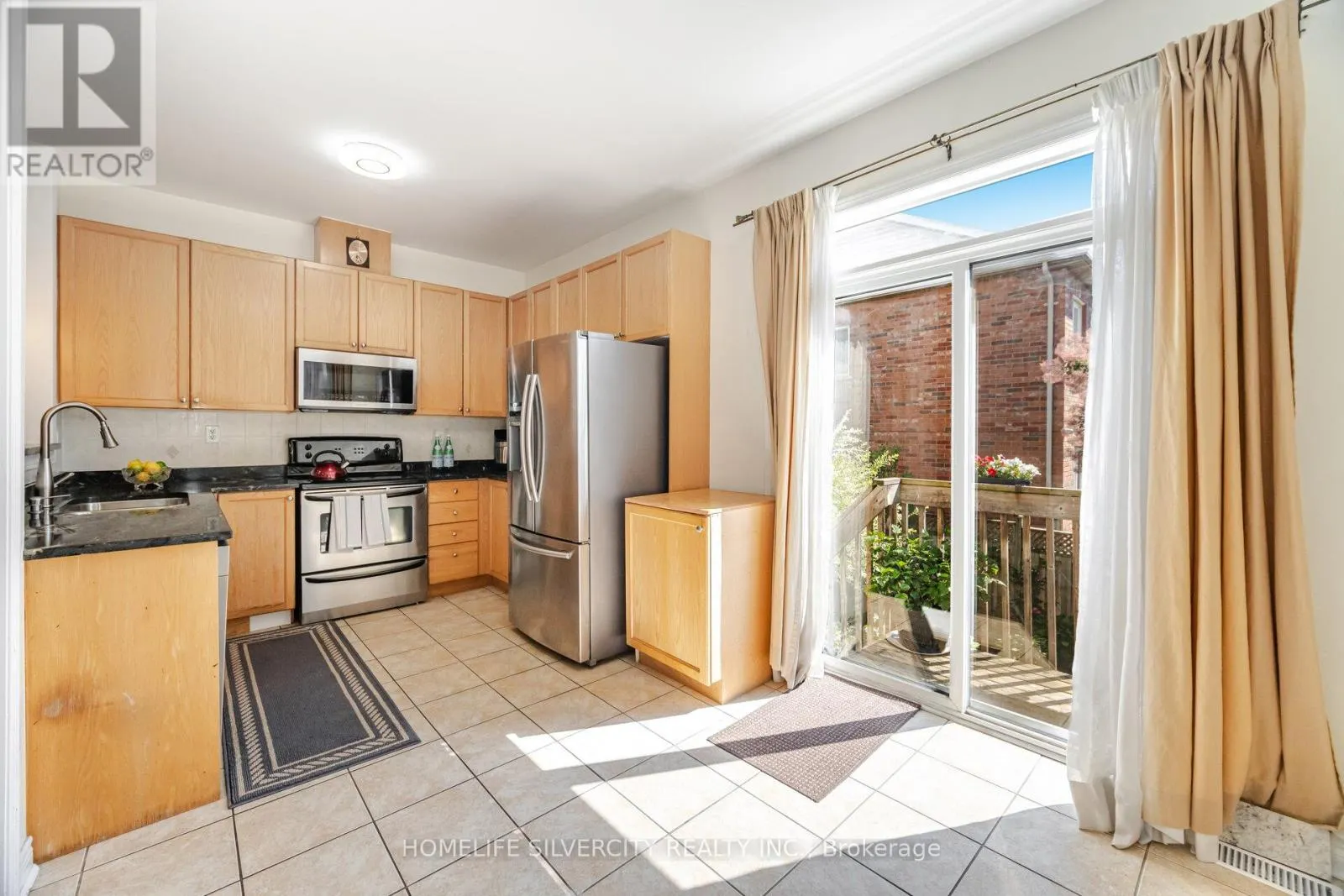 31 ROCKY POINT CRESCENT