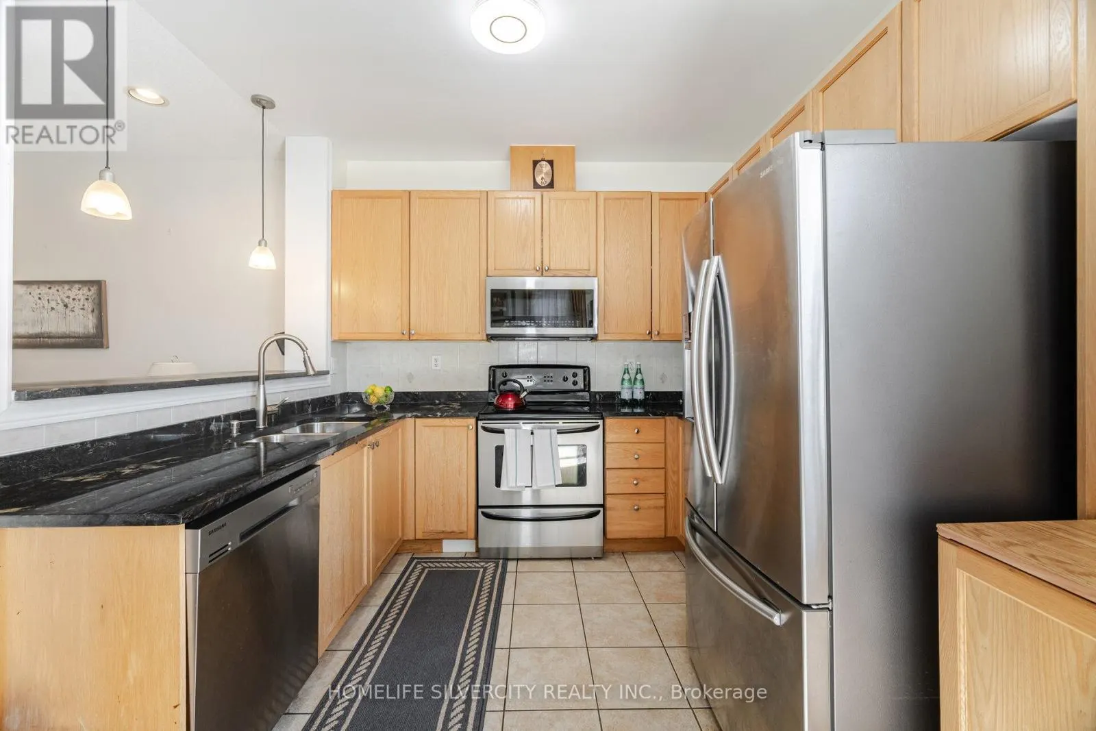 31 ROCKY POINT CRESCENT