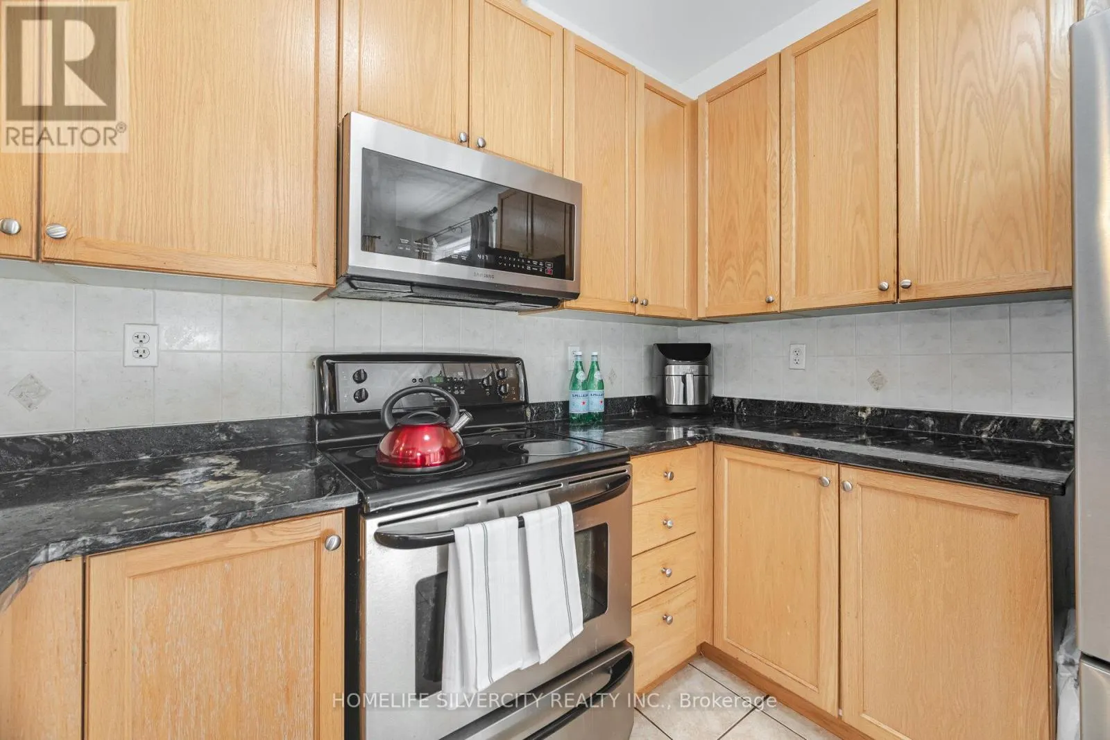 31 ROCKY POINT CRESCENT