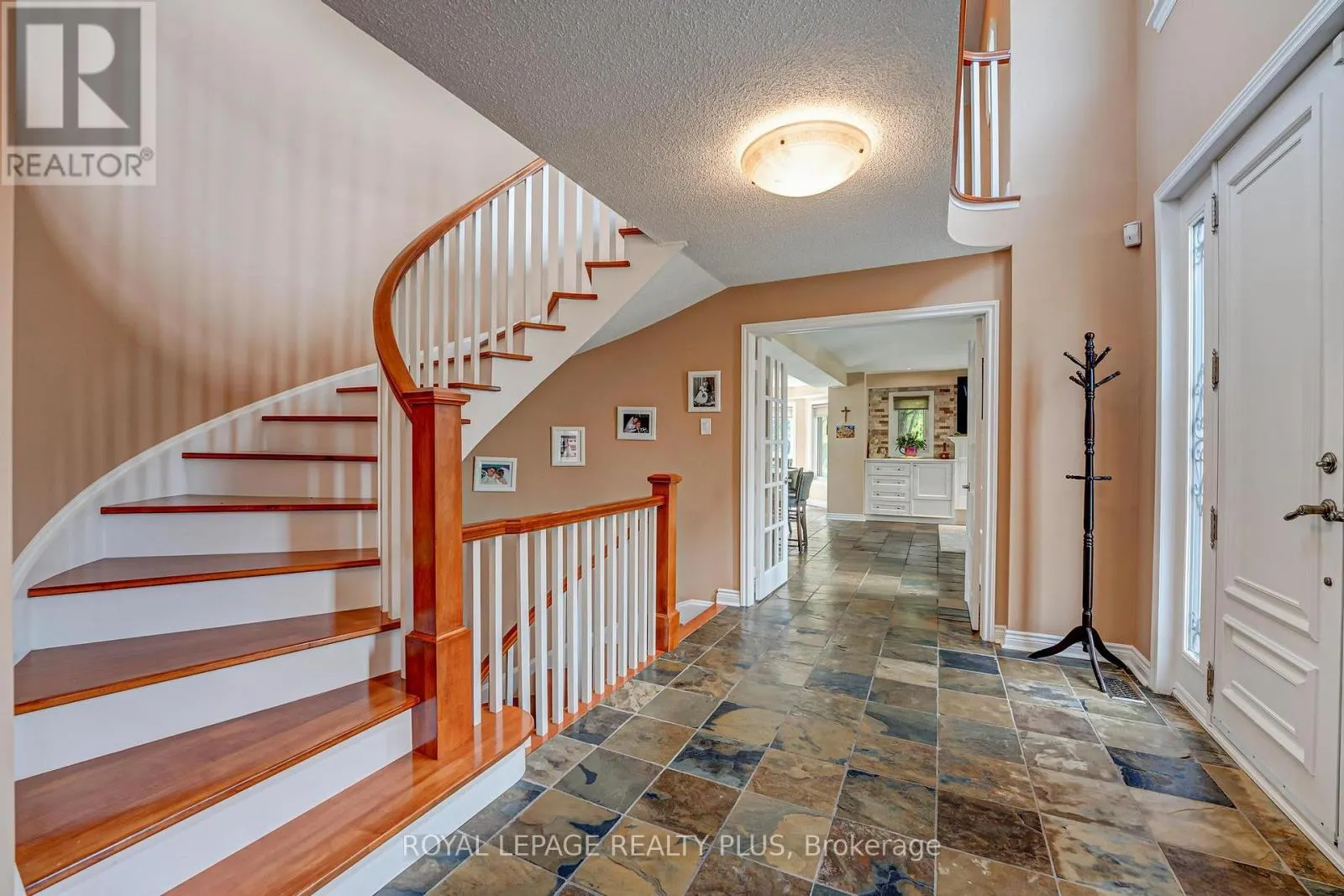 5 COATES HILL COURT