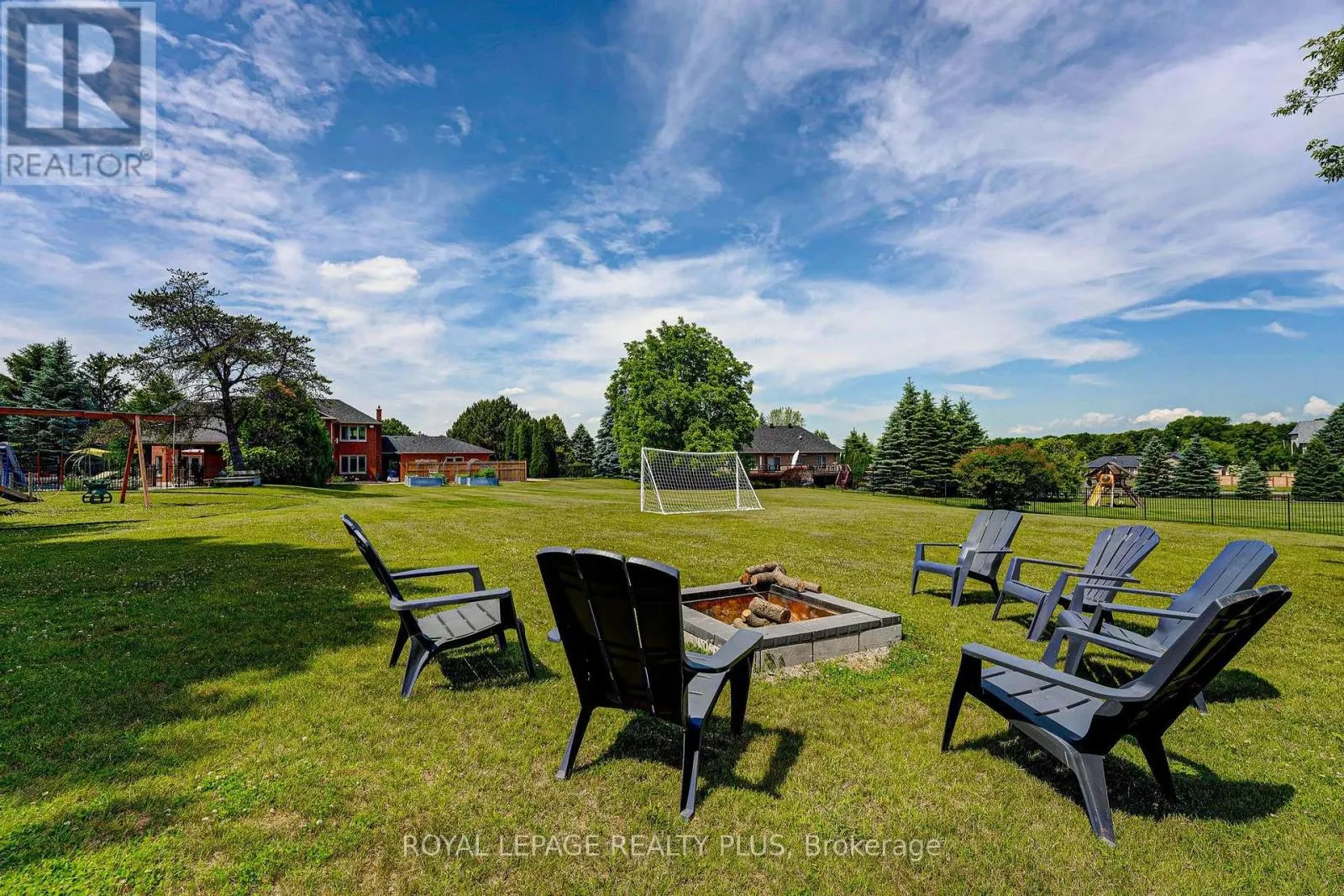 5 COATES HILL COURT
