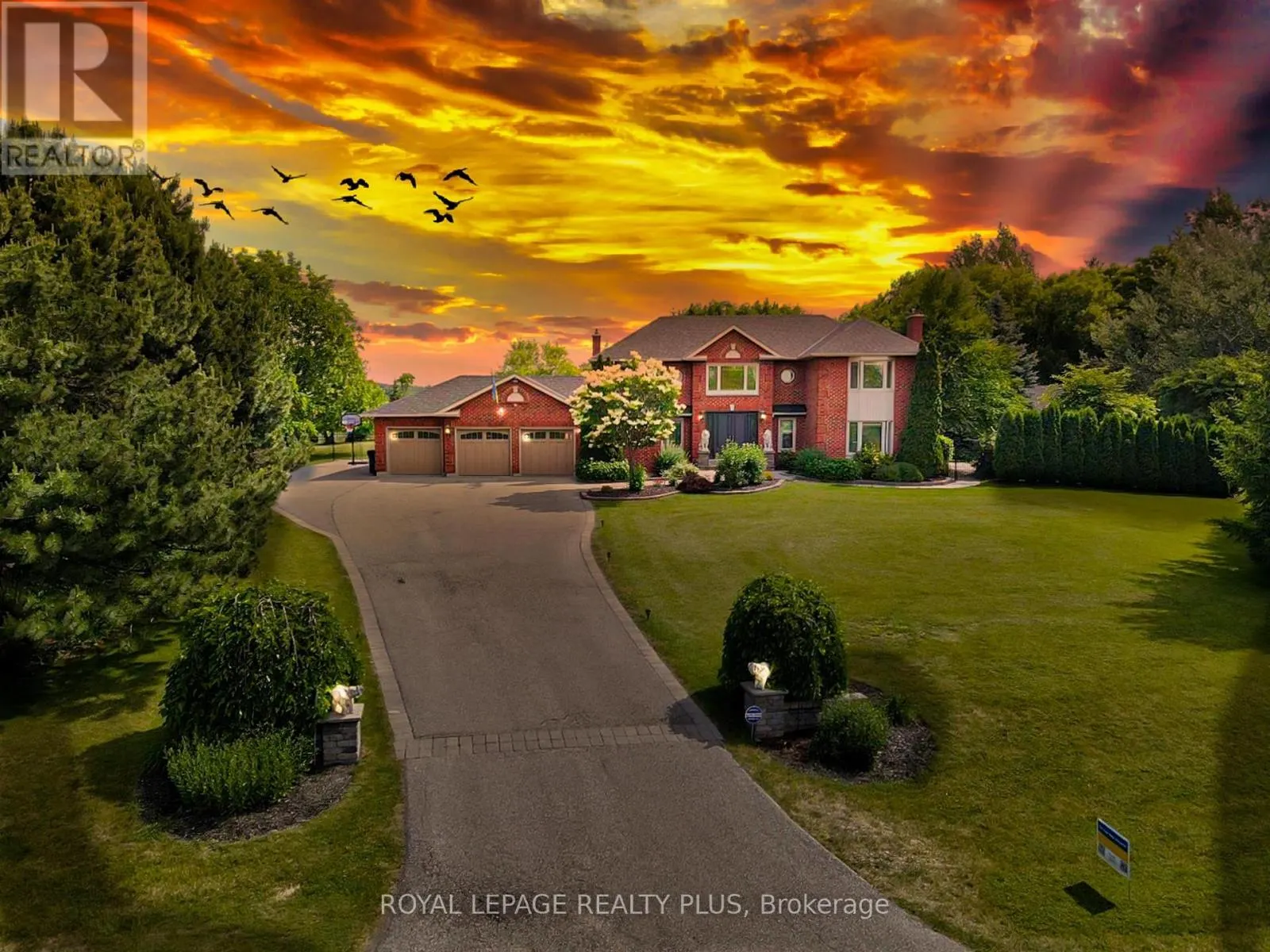 5 COATES HILL COURT