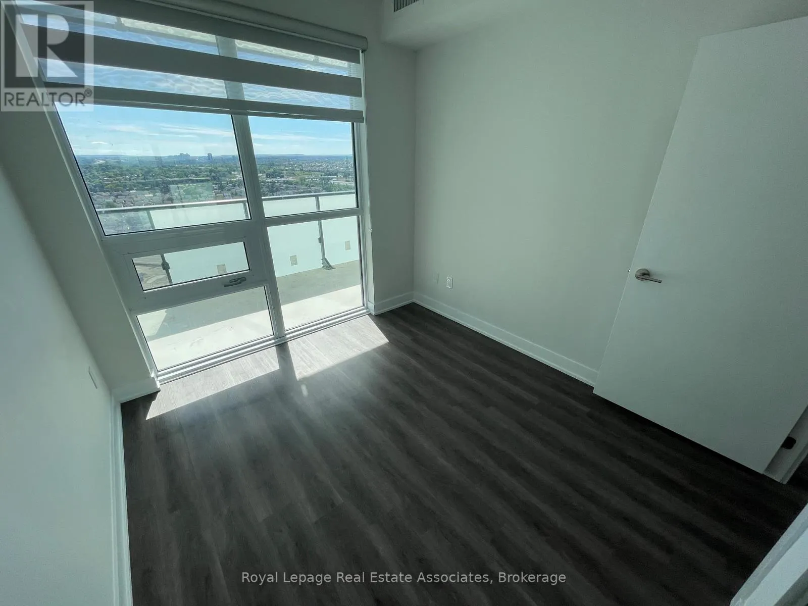 1808 - 430 SQUARE ONE DRIVE