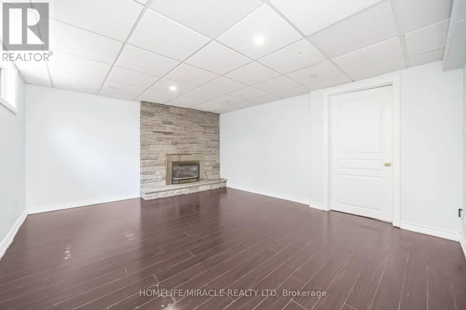 106 SILVERSTONE DRIVE