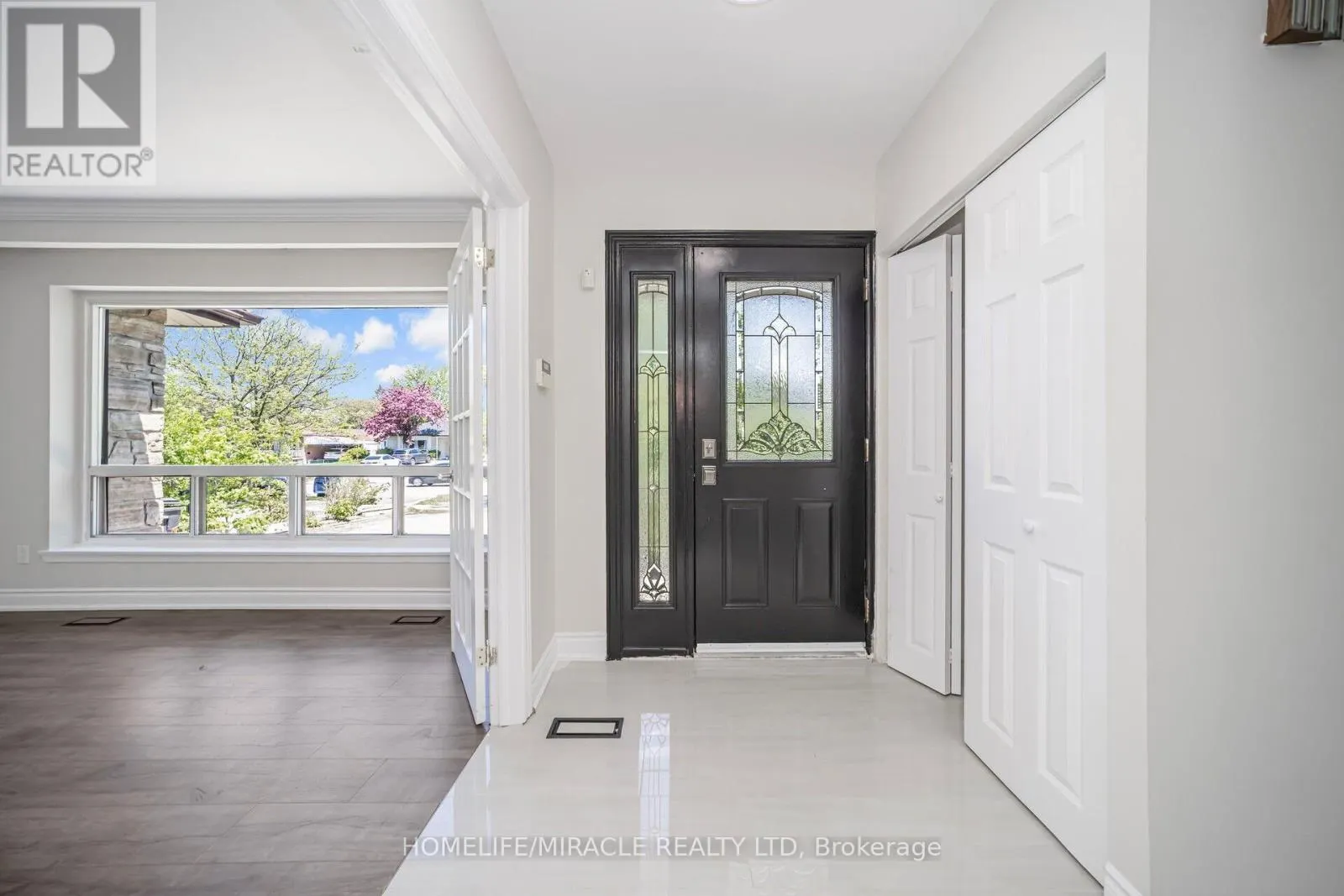 106 SILVERSTONE DRIVE