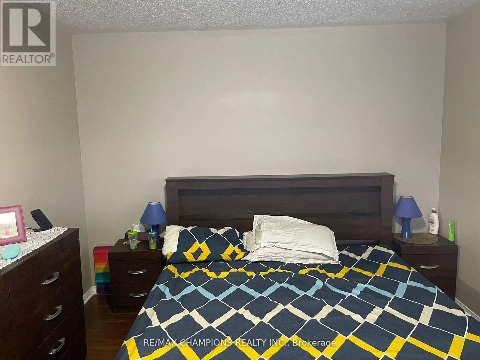UPPER - 45 FEATHER REED WAY