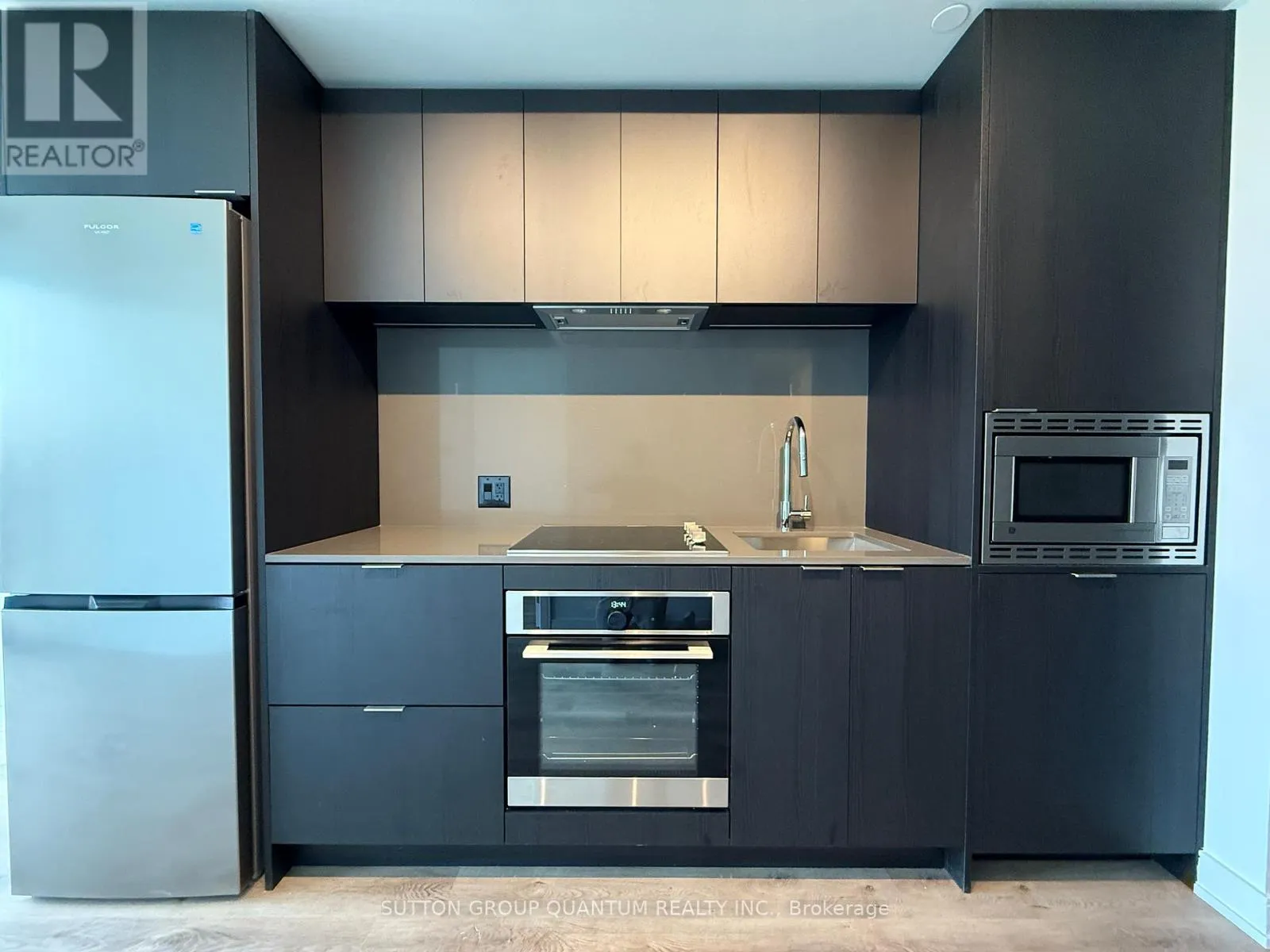 519 - 3009 NOVAR ROAD