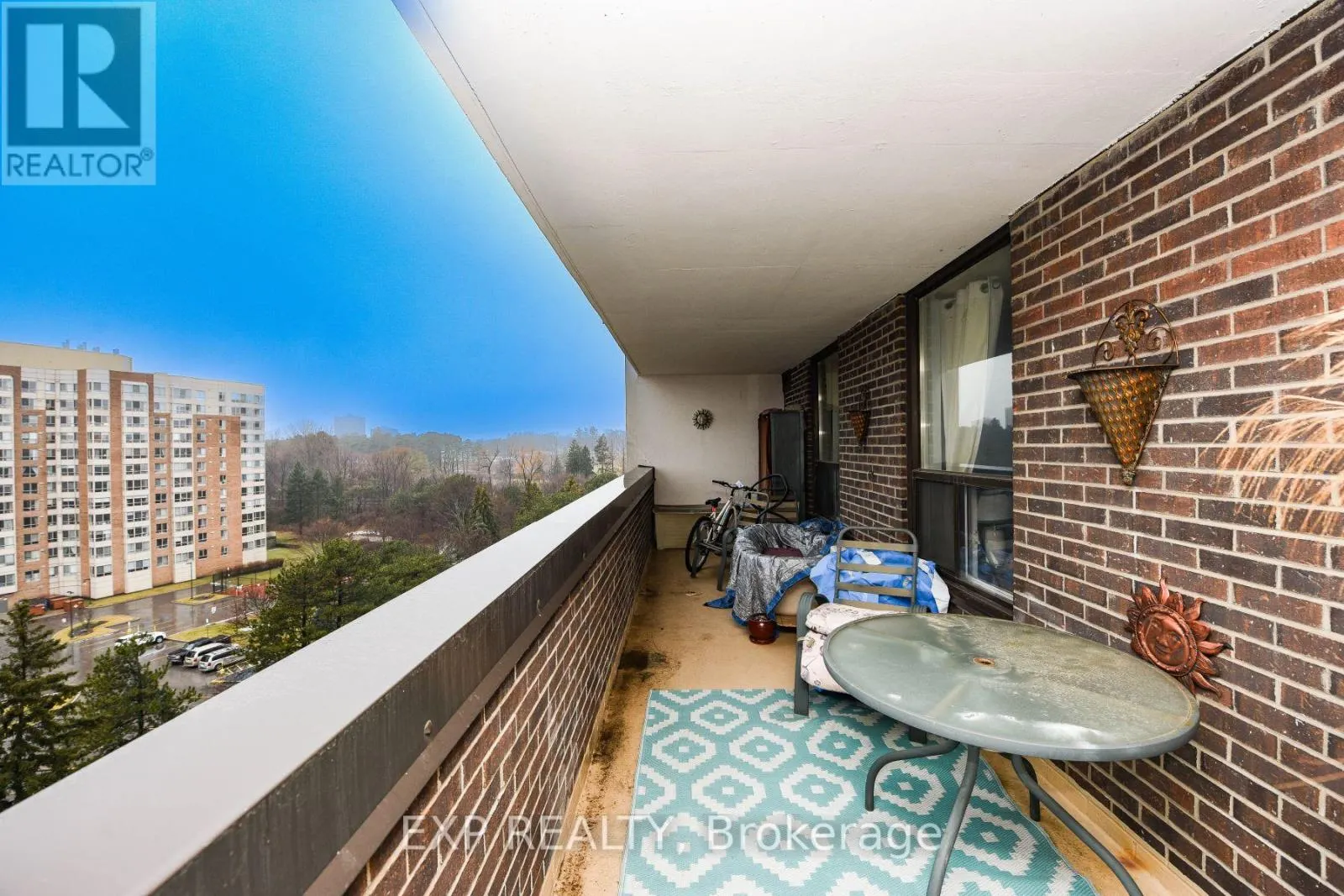 #807 - 1515 LAKESHORE ROAD E