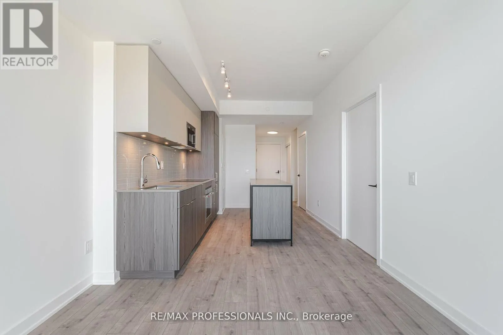 615 - 220 MISSINNIHE WAY