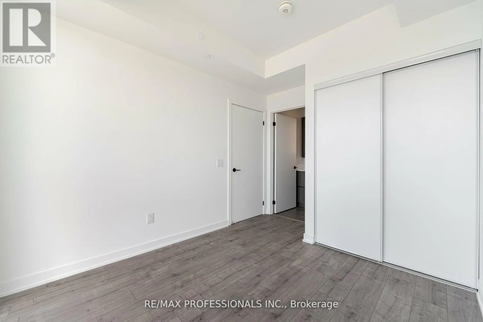 615 - 220 MISSINNIHE WAY