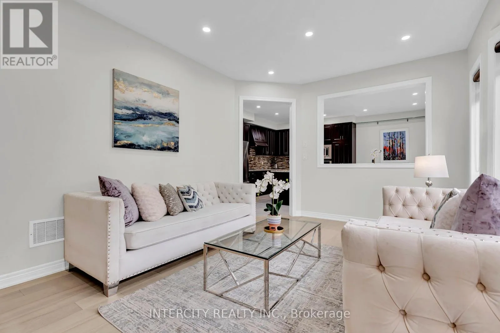 98 LOLA CRESCENT