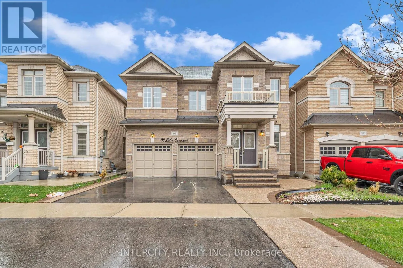 98 LOLA CRESCENT