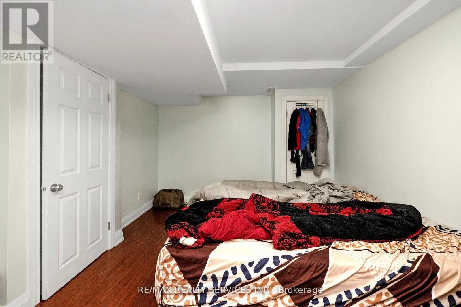 BASEMENT - 16 MENDOZA DRIVE N
