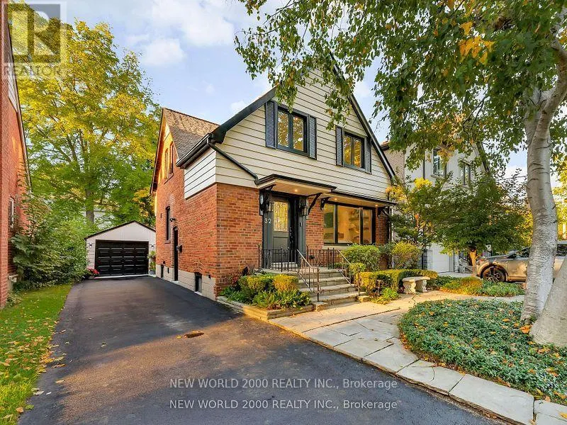 LOWER - 32 EDWALTER AVENUE