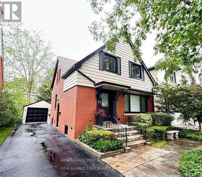 LOWER - 32 EDWALTER AVENUE