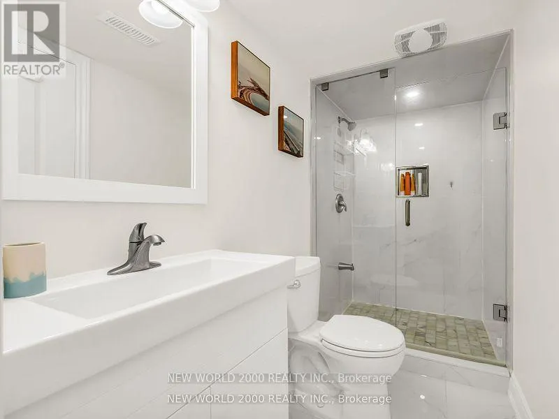 LOWER - 32 EDWALTER AVENUE