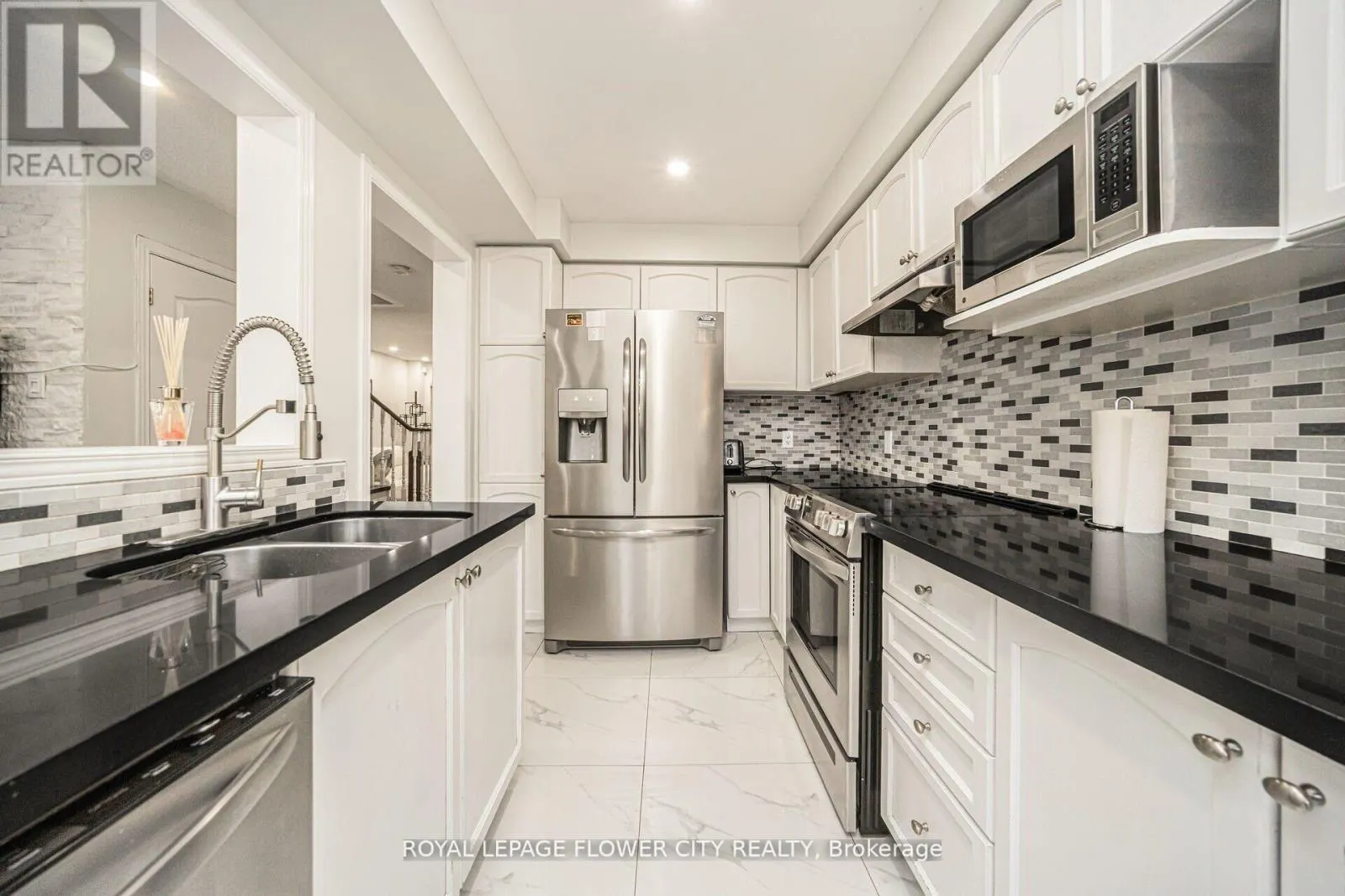 23 EAGLE TRACE DRIVE