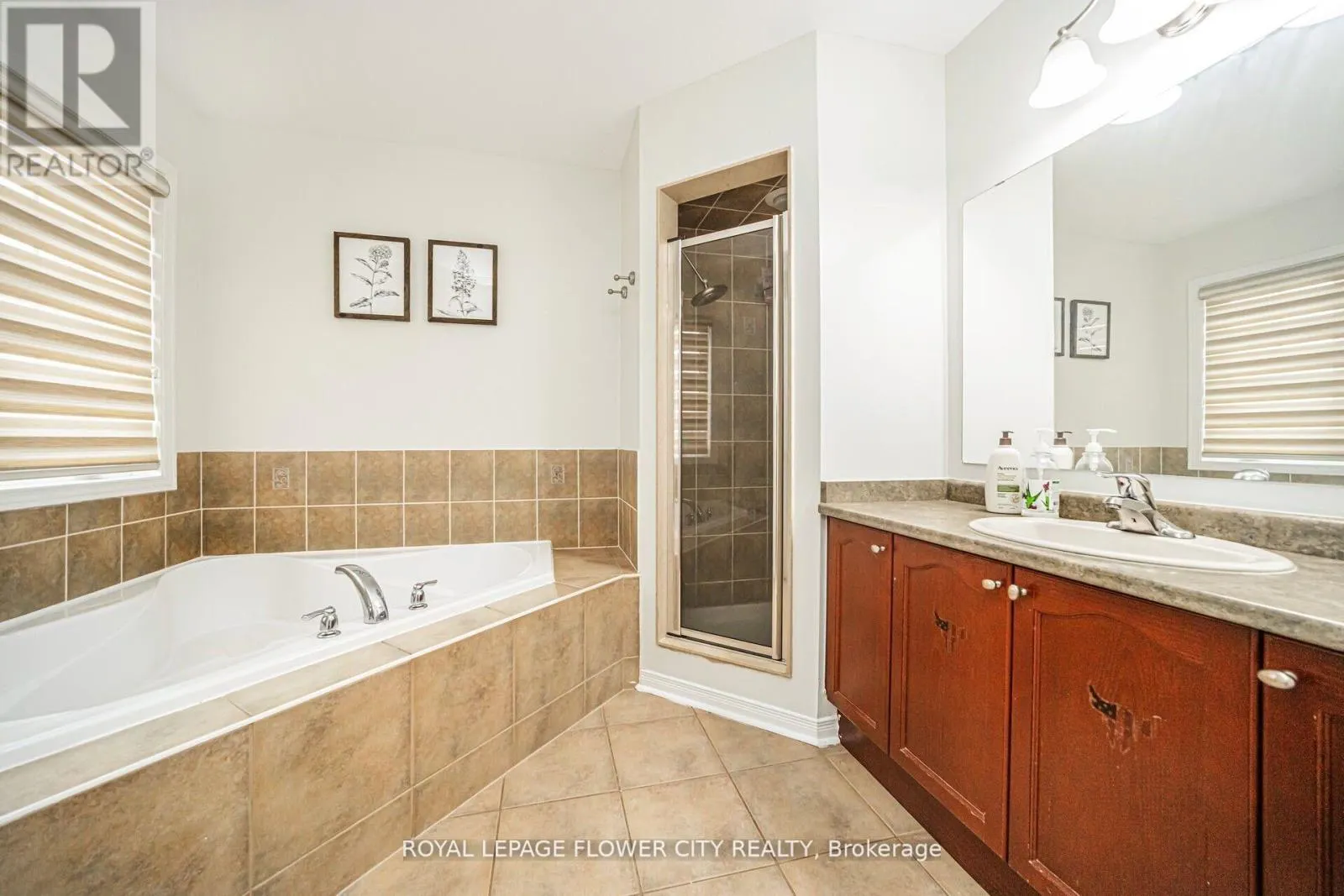 23 EAGLE TRACE DRIVE