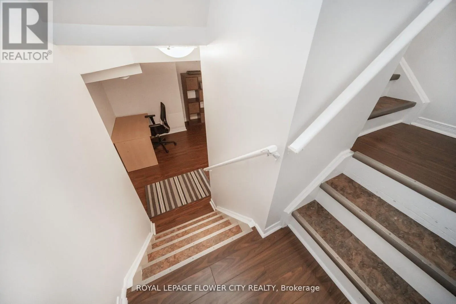 23 EAGLE TRACE DRIVE