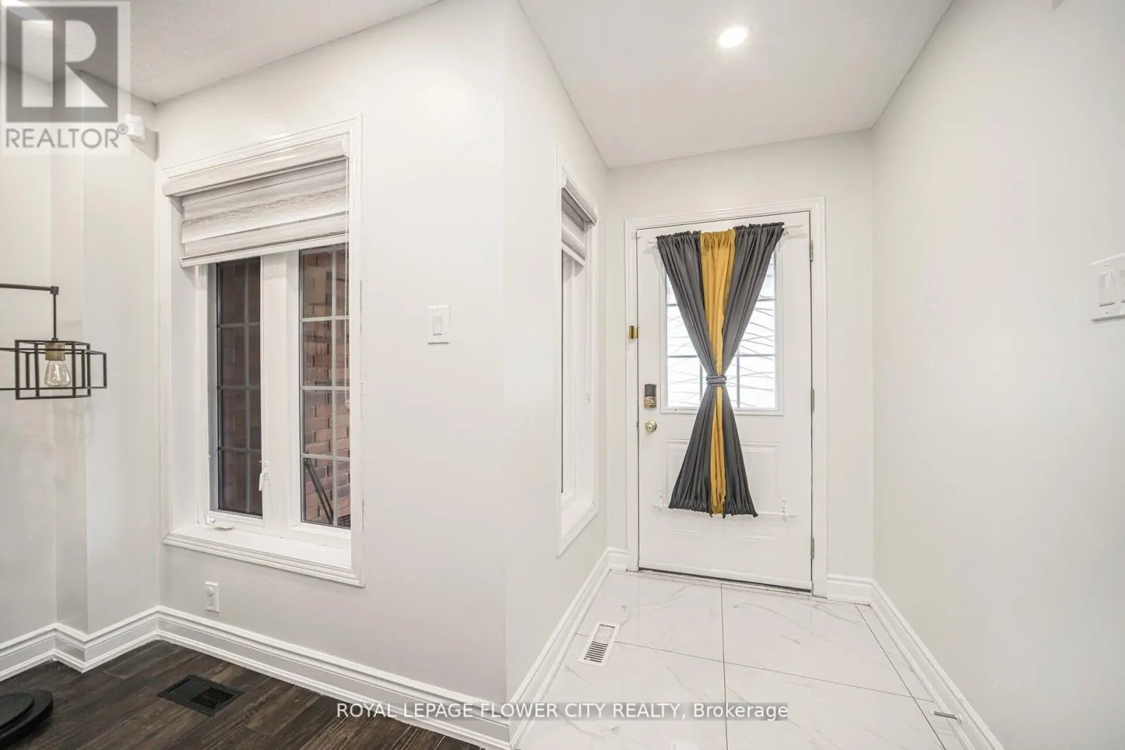 23 EAGLE TRACE DRIVE