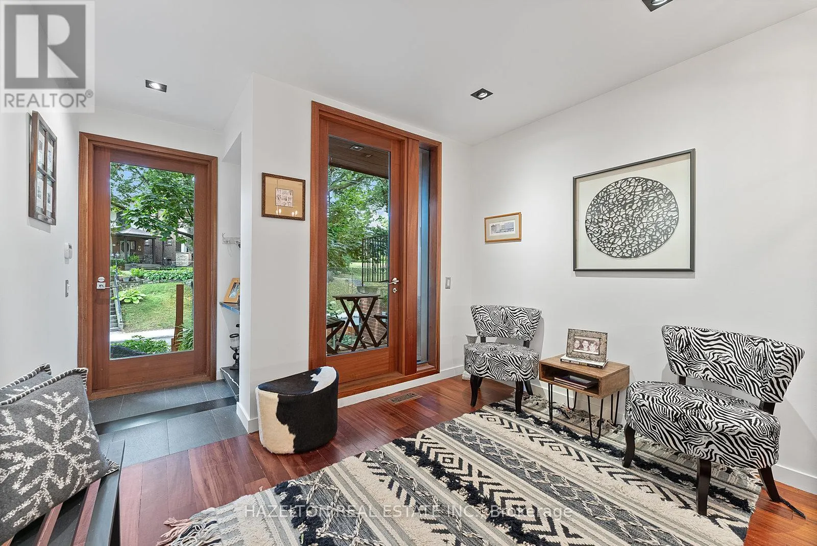 32 REGAL ROAD