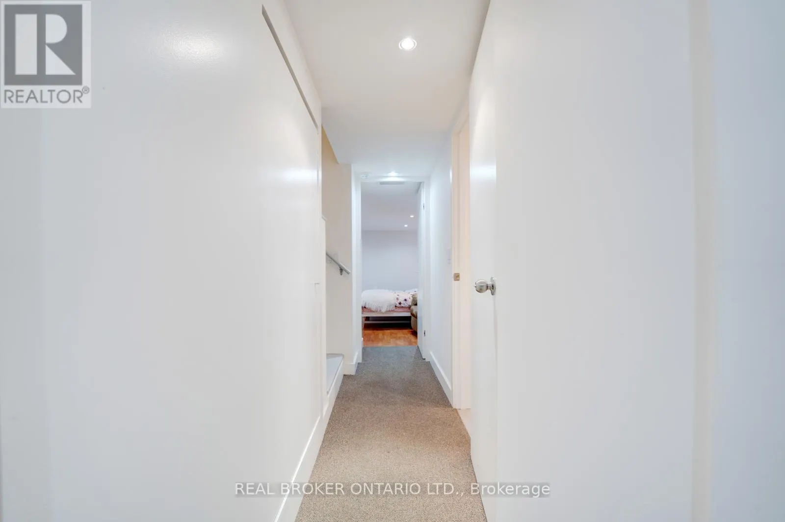 BSMT - 270 MCROBERTS AVENUE