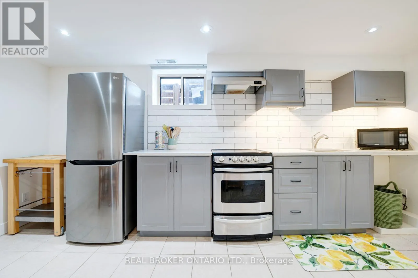 BSMT - 270 MCROBERTS AVENUE