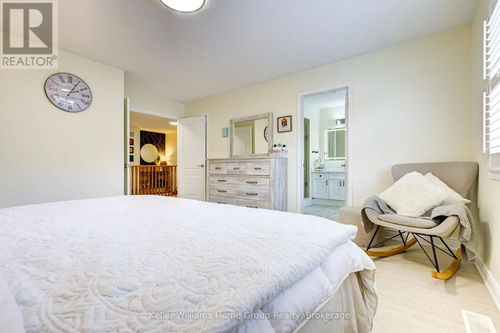 435 POZBOU CRESCENT