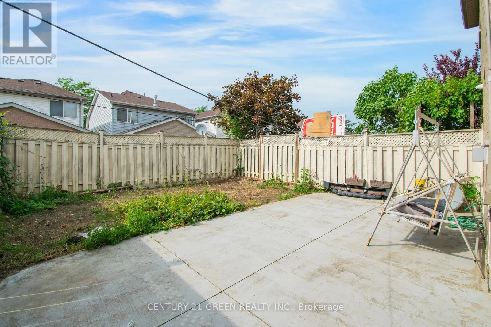 26 OATFIELD ROAD