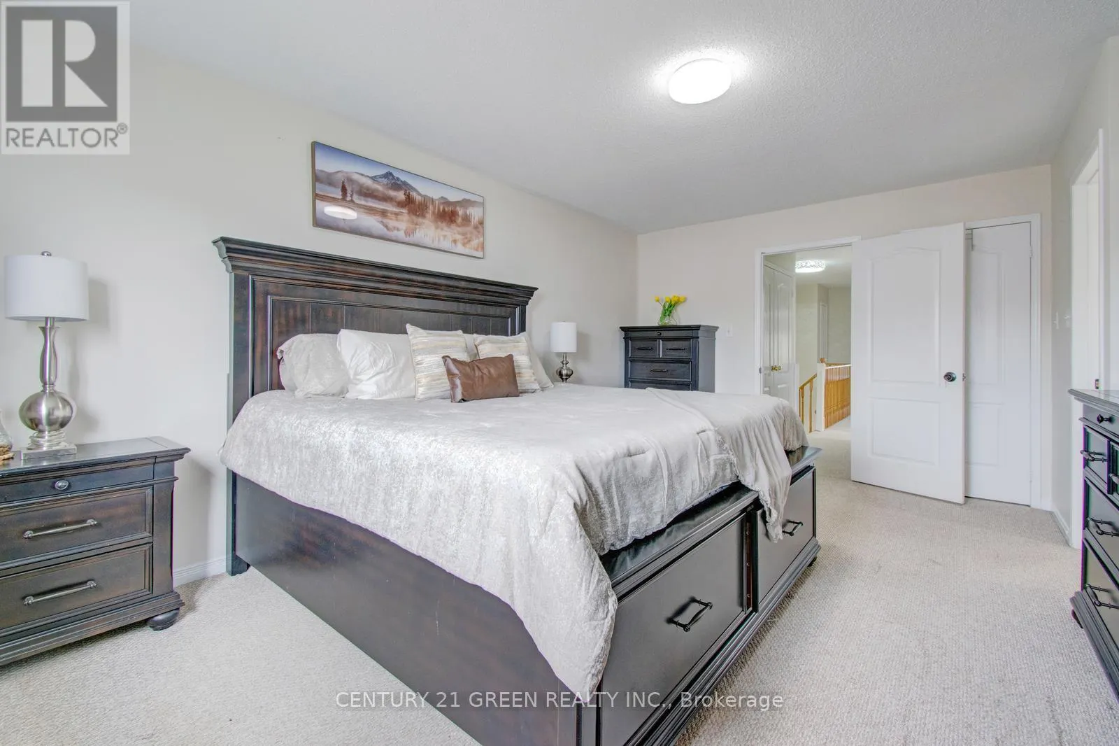 26 OATFIELD ROAD