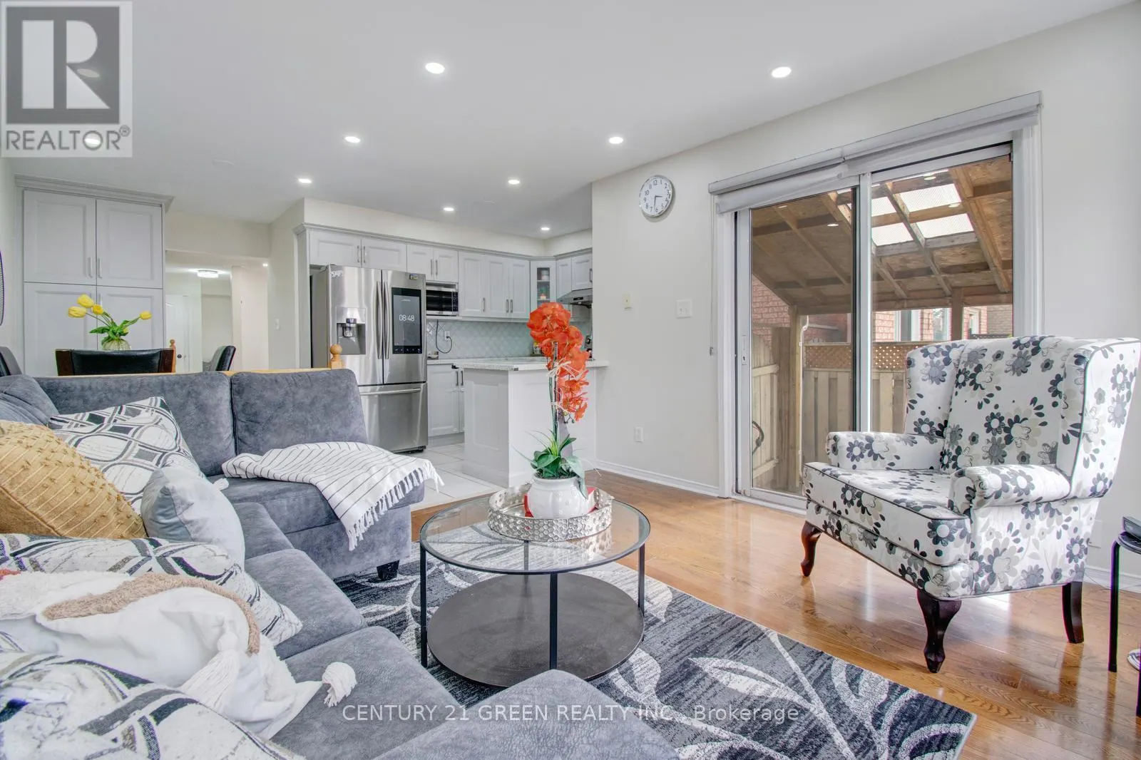 26 OATFIELD ROAD