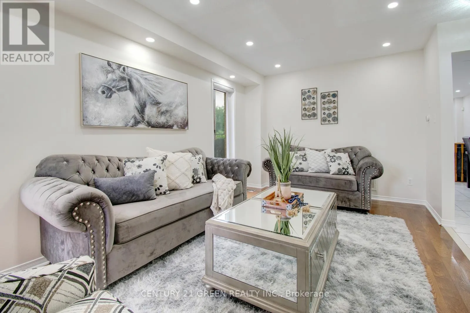 26 OATFIELD ROAD