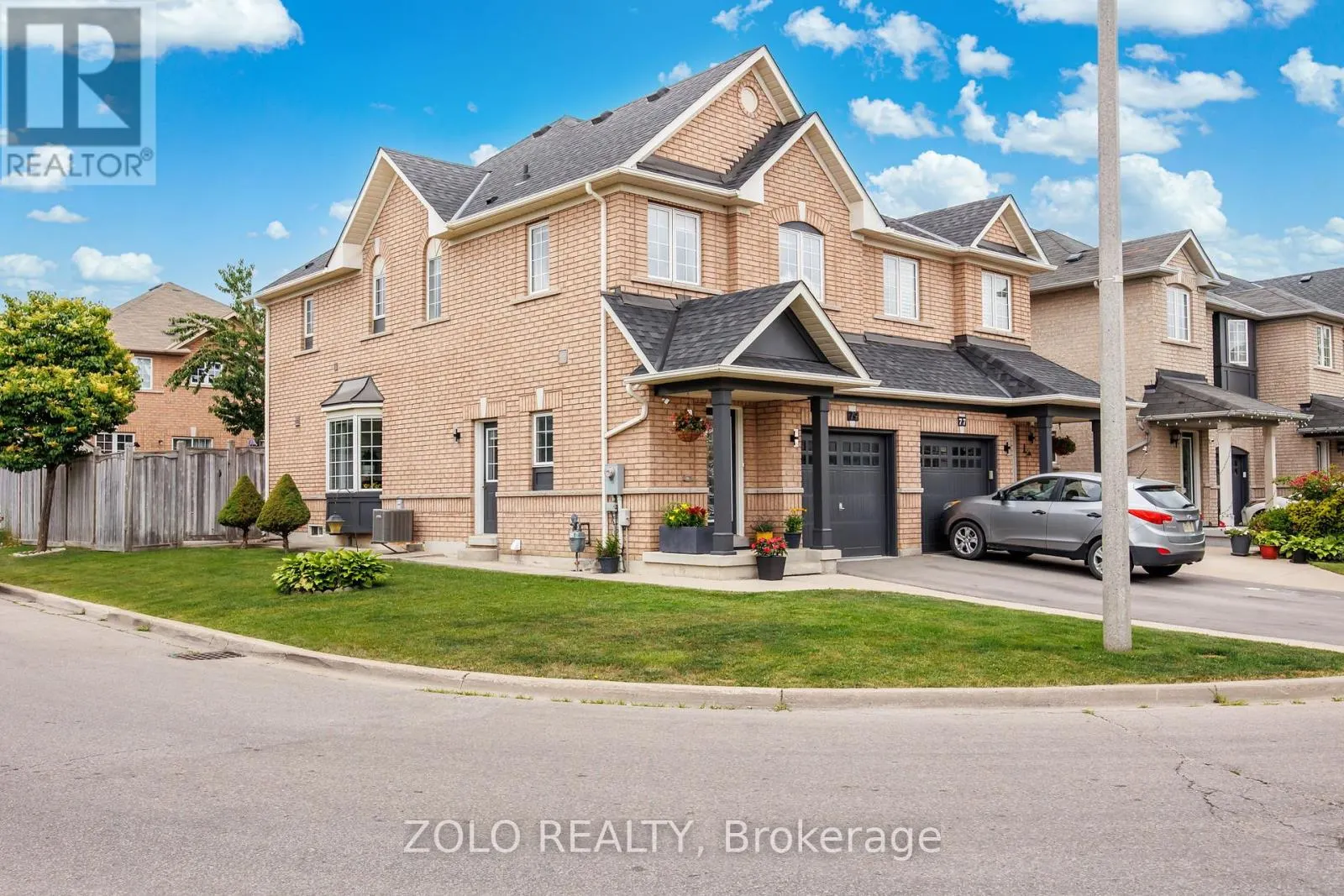 79 CRYSTALVIEW CRESCENT S