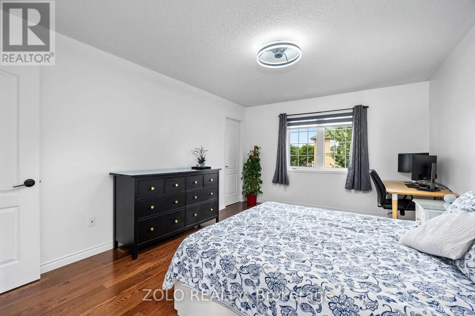 79 CRYSTALVIEW CRESCENT S