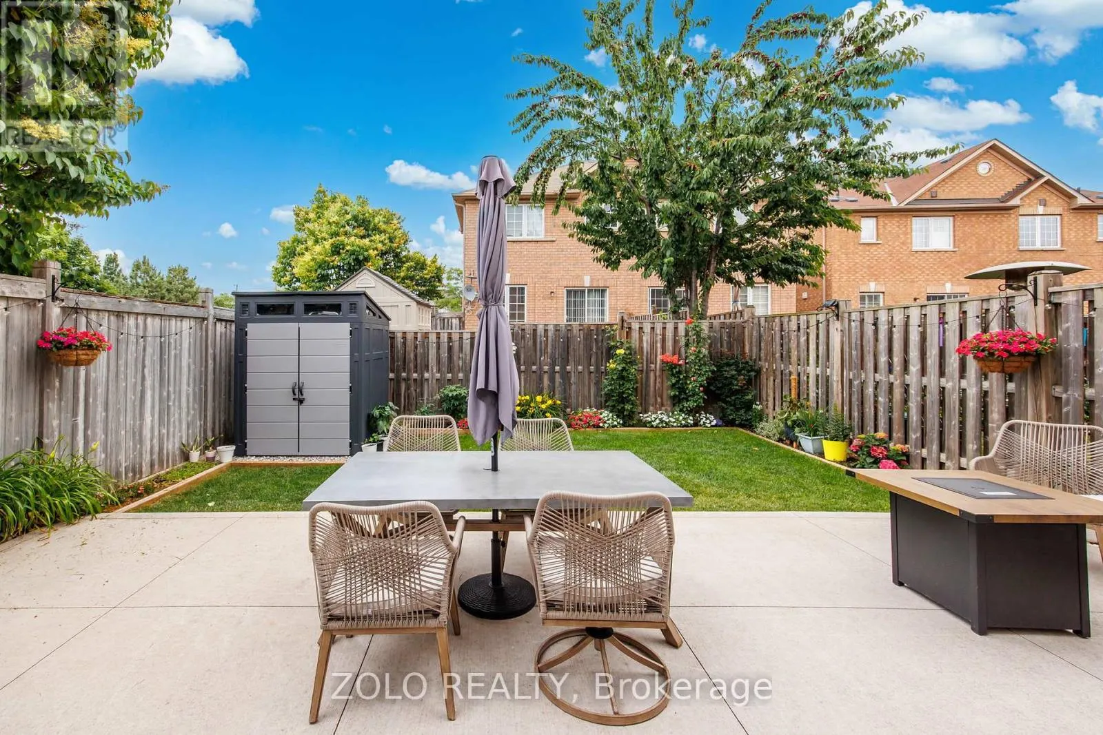 79 CRYSTALVIEW CRESCENT S