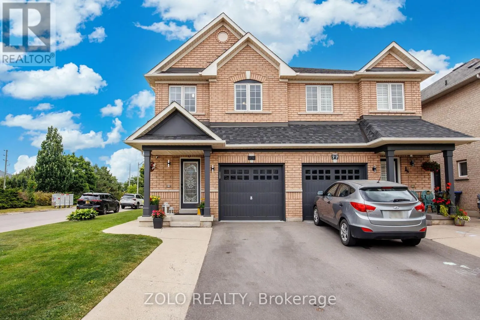 79 CRYSTALVIEW CRESCENT S