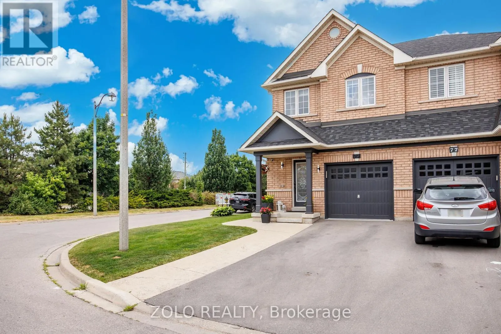 79 CRYSTALVIEW CRESCENT S