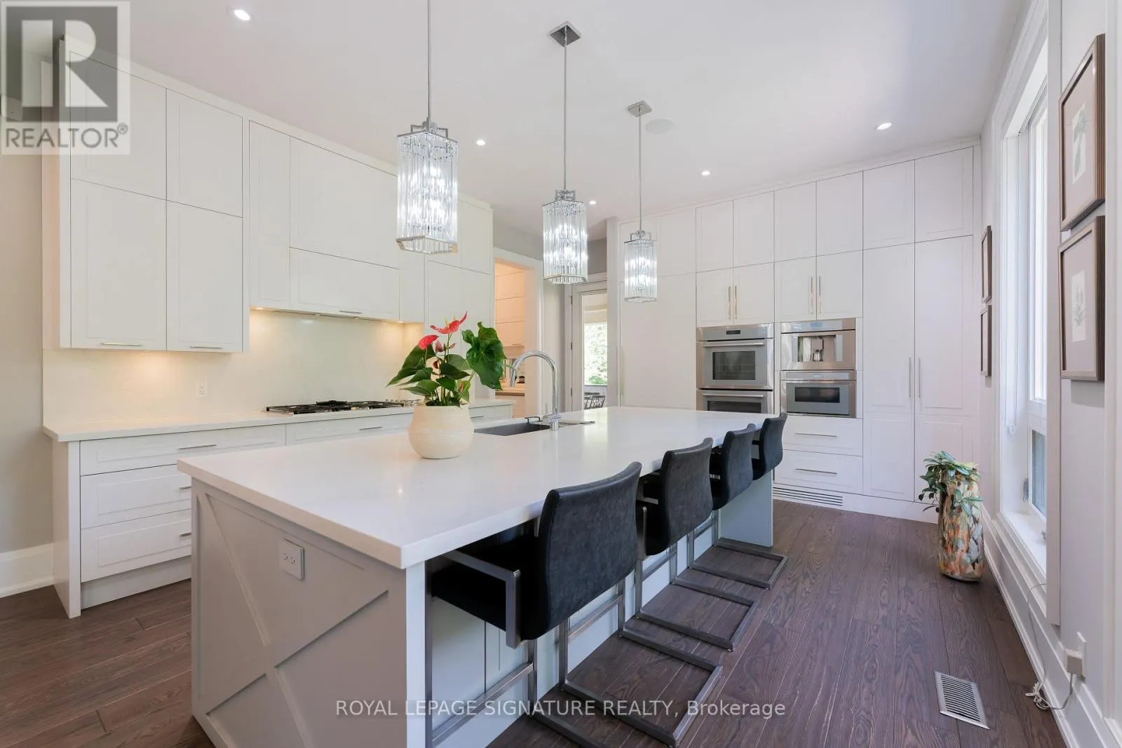 1449 CRESCENT ROAD