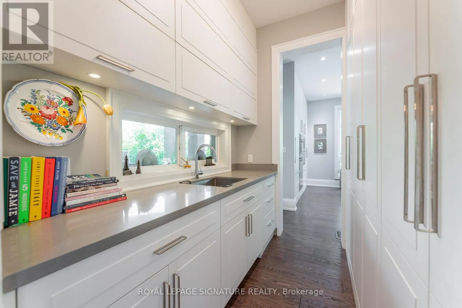 1449 CRESCENT ROAD