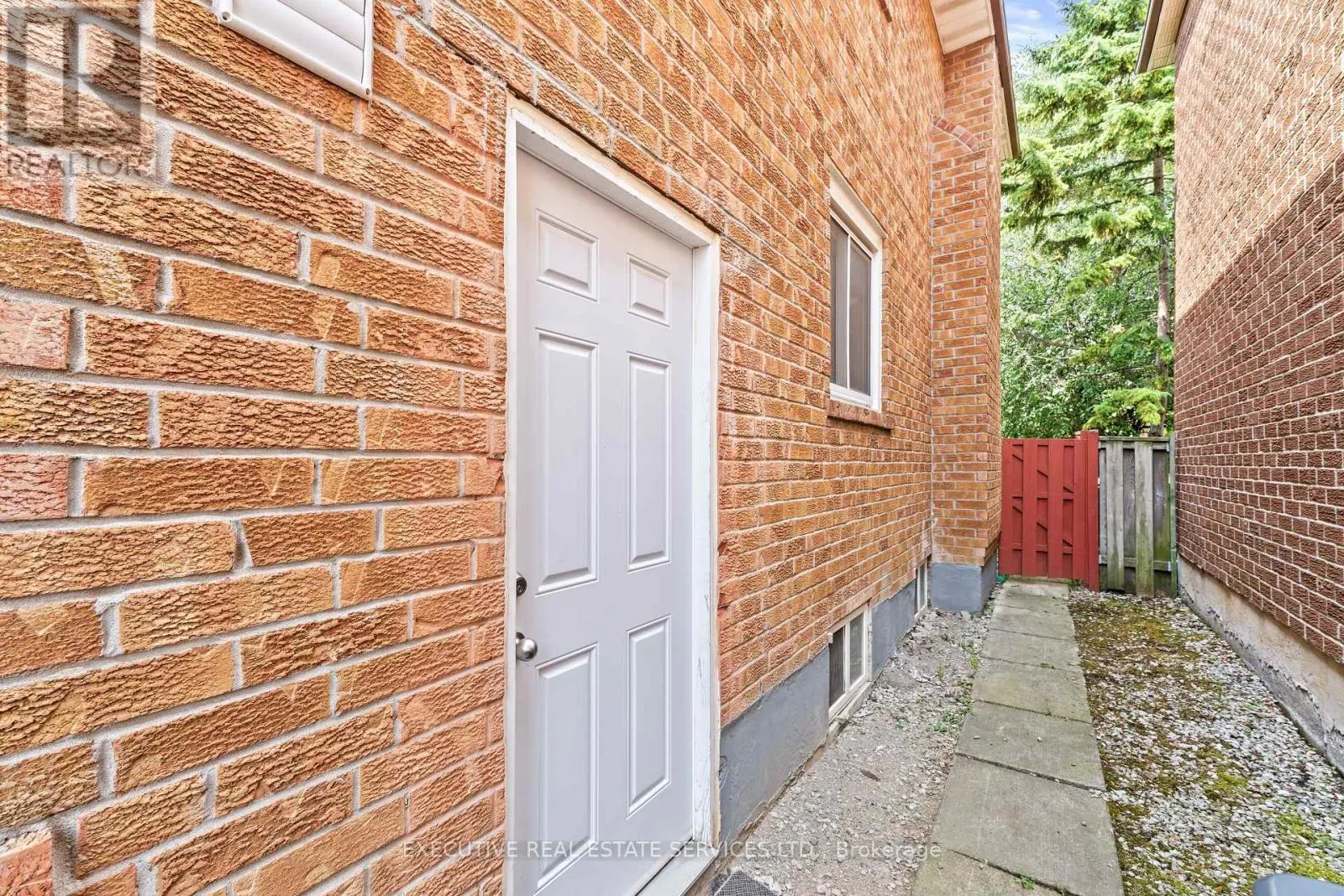 14 ALBERMARLE COURT