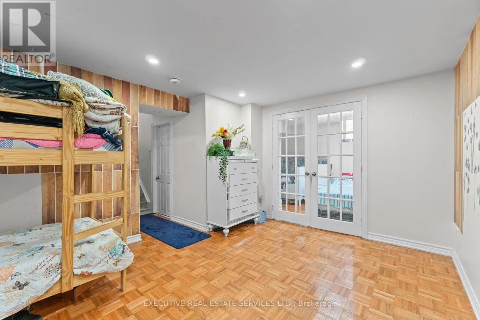 14 ALBERMARLE COURT